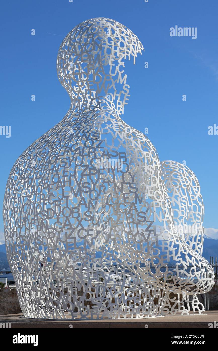 Le nomade Skulptur à Antibes Banque D'Images