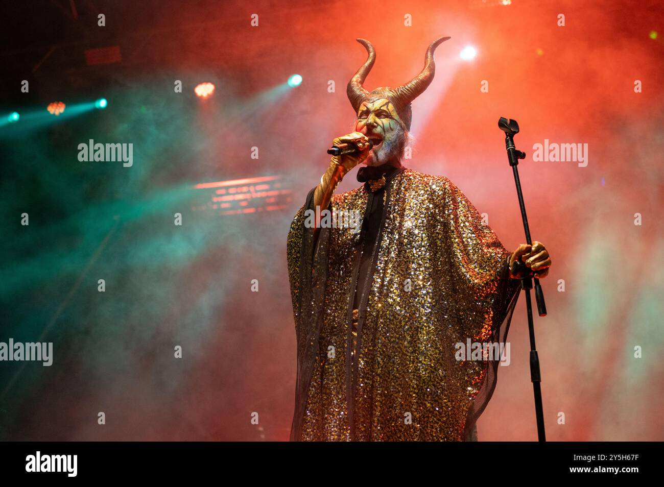 07 septembre 2024 : Arthur Brown se produit avec The Crazy World of Arthur Brown au festival 2 Days Prog + 1 à Veruno, en Italie Banque D'Images