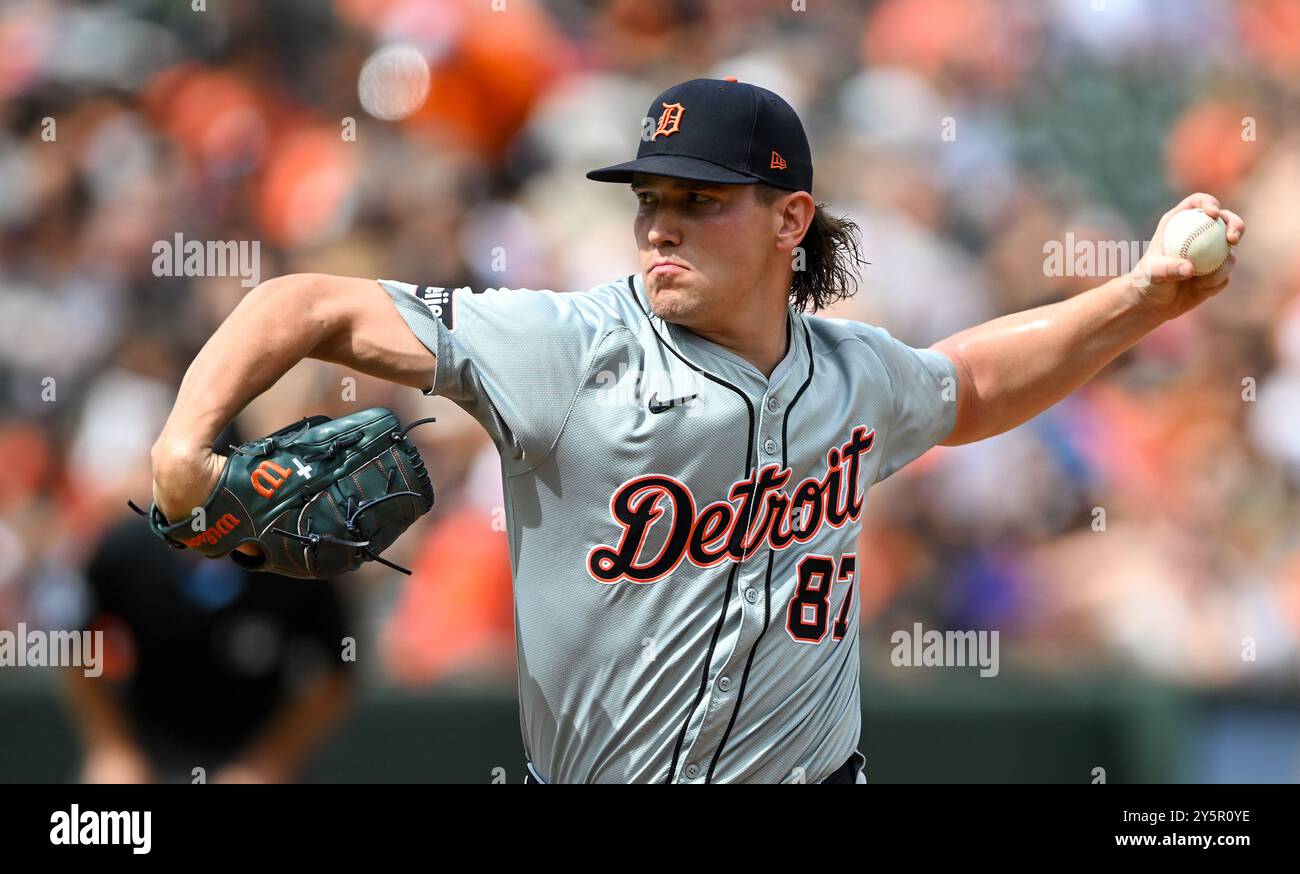 Le lanceur des Tigers de Détroit Tyler Holton (87) livre aux Orioles de Baltimore lors de la première manche du dernier match à domicile de la saison régulière à Camden Yards à Baltimore, Maryland, le dimanche 22 septembre 2024. Photo de David Tulis/UPI Banque D'Images