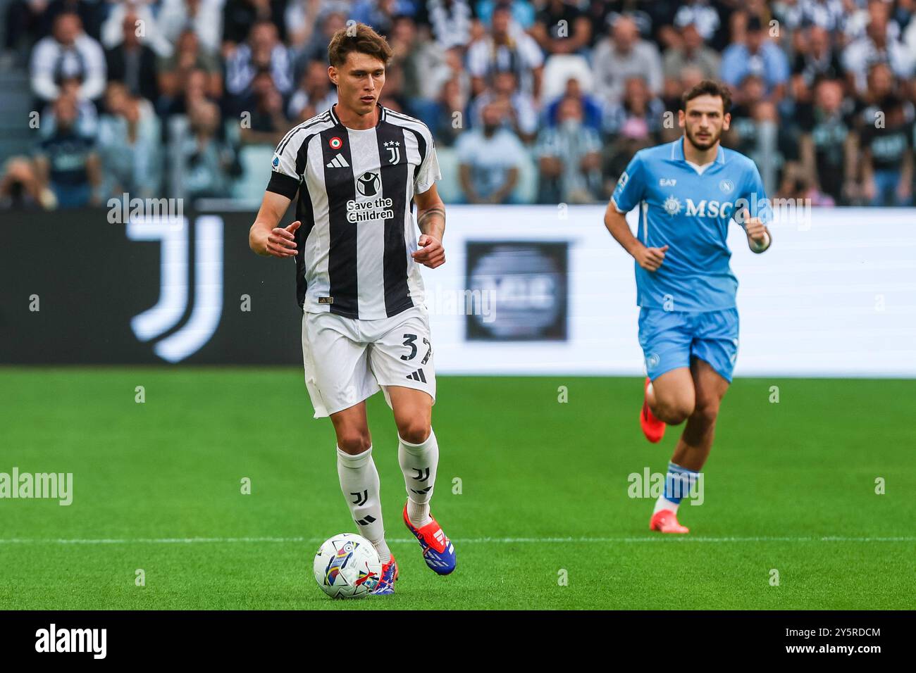 Turin, Italie. 21 septembre 2024. Nicolo Savona de la Juventus FC vu en action lors du match de football Serie A 2024/25 entre la Juventus FC et la SSC Napoli à la FINALE du stade Allianz SCOREJuventus 0 | 0 Napoli (photo de Fabrizio Carabelli/SOPA images/Sipa USA) crédit : Sipa USA/Alamy Live News Banque D'Images