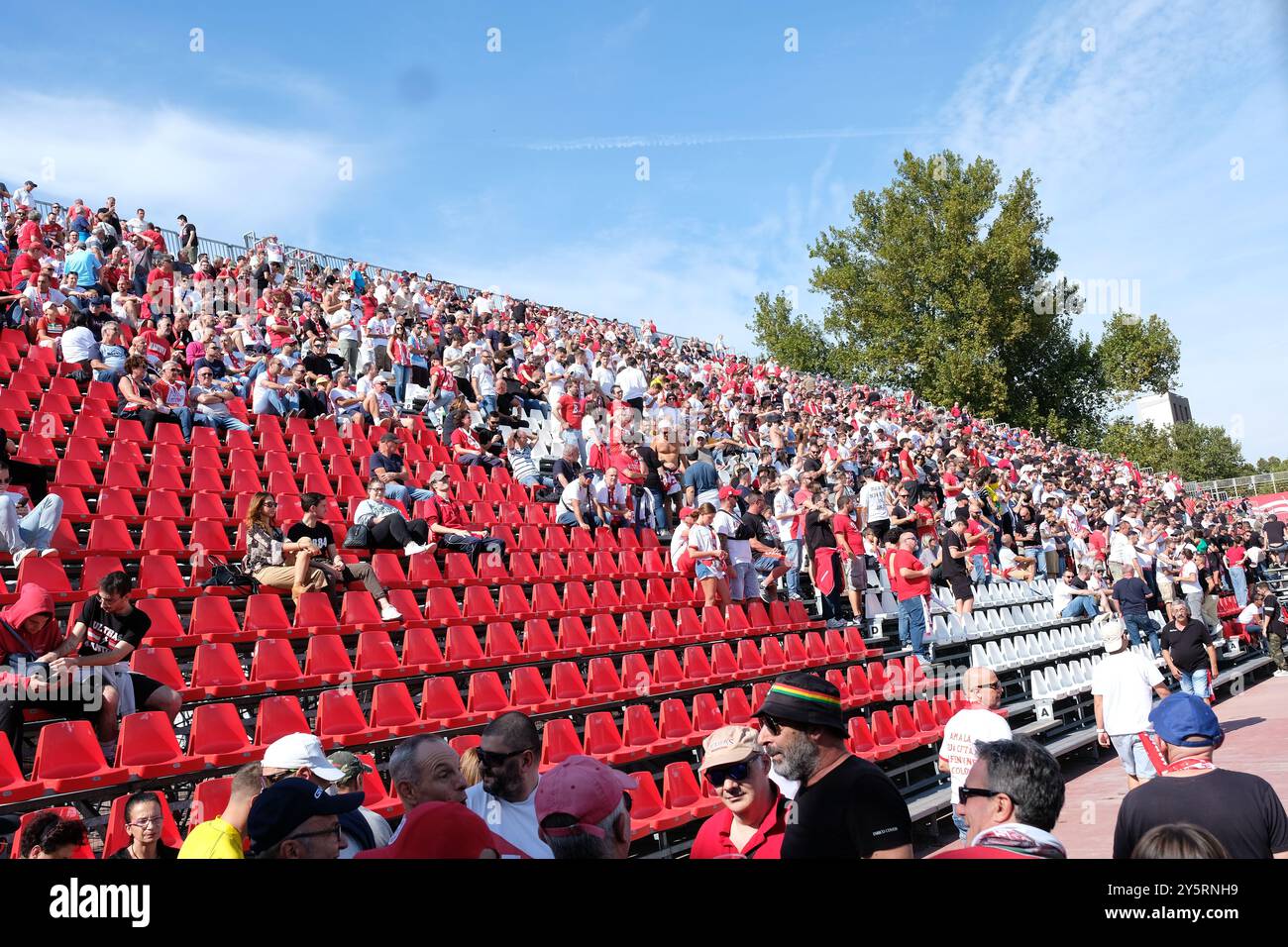 Les supporters de Mantova 1911 lors du match de championnat italien de football Serie B entre Mantova Calcio 1911 et AS Cittadella 1973 au stade Danilo Martelli le 22 septembre 2024, Mantoue, Italie. Banque D'Images