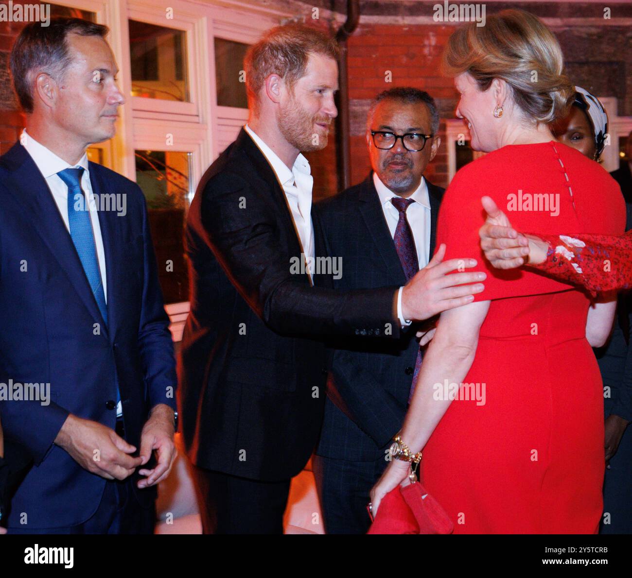 New York, États-Unis. 23 septembre 2024. Le premier ministre sortant Alexander de Croo, le prince Harry, duc de Sussex, le directeur général de l'OMS, Dr Tedros Adhanom Ghebreyesus, et la reine Mathilde de Belgique photographiés lors d'un dîner de haut niveau sur "la violence contre les enfants et son impact sur la santé mentale" organisé par L'OMS à New York, États-Unis d'Amérique, dimanche 22 septembre 2024. BELGA PHOTO BENOIT DOPPAGNE crédit : Belga News Agency/Alamy Live News Banque D'Images