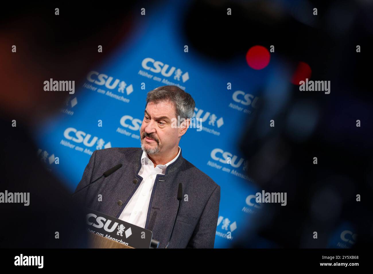 Pressekonferenz nach Sitzung des CSU-Vorstands AM 23.09.2024 in der CSU Landesleitung in München Markus Söder Ministerpräsident Bayern *** Conférence de presse après la réunion du Conseil exécutif de la CSU le 23 septembre 2024 au bureau régional de la CSU à Munich Markus Söder premier ministre de Bavière xMSx Banque D'Images