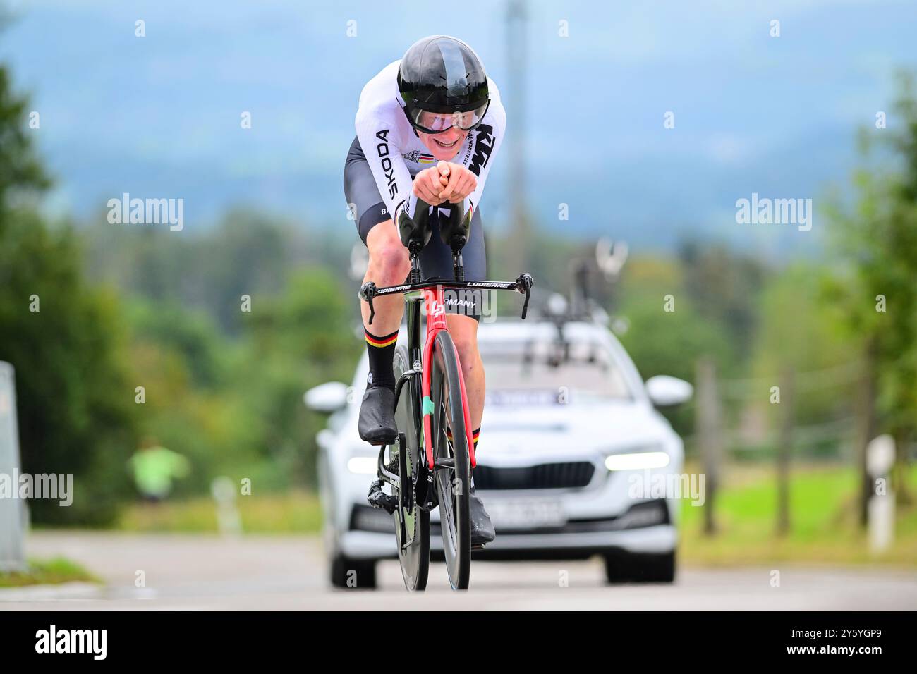 OLE THEILER (Deutschland, Germany, GER) in Aktion während des Men U23 Einzelzeitfahrens der Männer (Men Junior Individual Time Trial ITT) BEI den UCI Road World Championships : 24, 9 kilomètres rund um Zürich) BEI den UCI-Straßen- und para-Cycling-Straßenweltmeisterschaften 2024 am Montag, den 23. Septembre 2024, à Zürich, Schweiz. Die Radsport Wm findet vom 21. bis 29. Septembre 2024 um und in Zürich im Rahmen der 2024 UCI Road and para-cycling Road World Championships statt. Banque D'Images