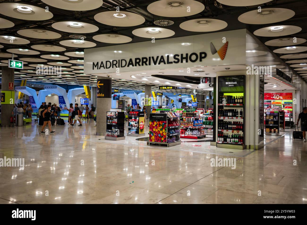 Magasin des arrivées de Madrid à l'aéroport de Madrid Banque D'Images