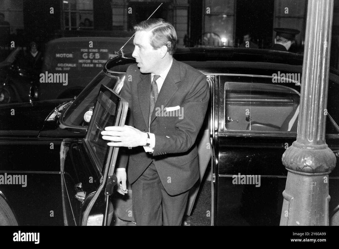 ANTONY ARMSTRONG-JONES TRAVAILLANT LE 25 JANVIER 1961 Banque D'Images