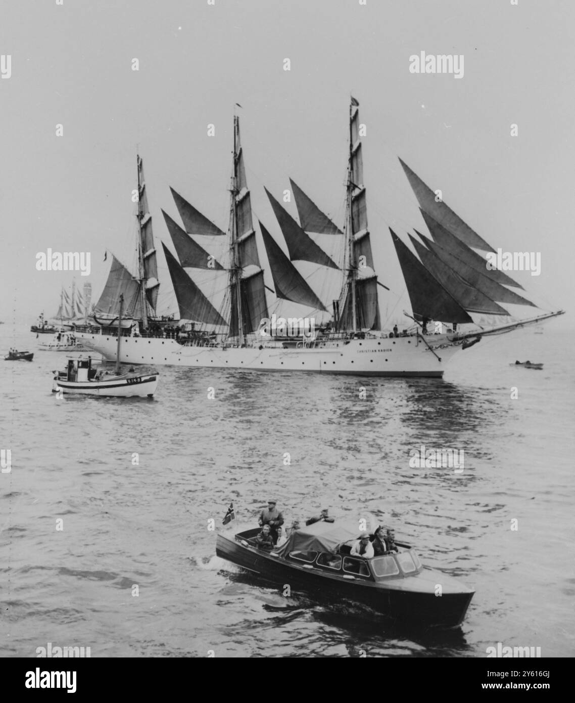 BATEAUX SAILIN CHRISTIAN RADICH À LA COURSE INTERNATIONALE DE VOILE 20 JUILLET 1960 Banque D'Images