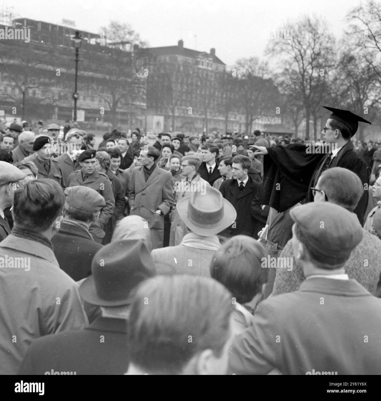 DAVID MARTIN À L'ANGLE DES ORATEURS À HYDE PARK PENDANT L'OPÉRATION SOAPBOX LE MARATHON DE DISCUSSION NON-STOP DE 14 HEURES 31 JANVIER 1960 Banque D'Images