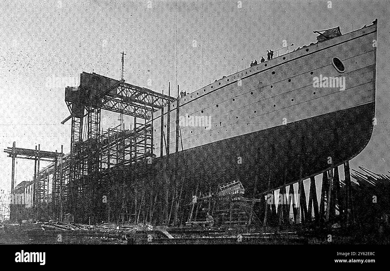 Le White Star Liner, Oceanic sur les stocks pendant sa construction. 14 janvier 1899 Banque D'Images