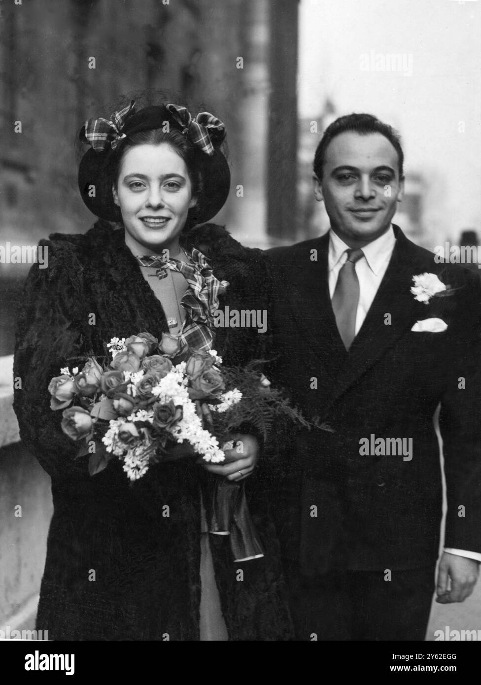 Mariage d'Herbert Lom et de Mlle Dina Scheu le 10 janvier 1948 Banque D'Images
