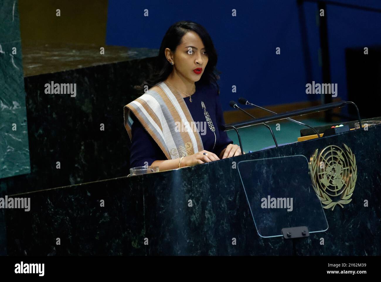 New York, États-Unis. 23 septembre 2024. Ministre des Affaires étrangères de Madagascar Rasata Rafaravitafika s'exprime lors du 'Sommet de l'avenir' lors de la 79ème session de l'Assemblée générale des Nations Unies dans la salle de l'Assemblée générale des Nations Unies au Siège des Nations Unies le lundi 23 septembre 2024 à New York. Photo de Peter Foley/UPI crédit : UPI/Alamy Live News Banque D'Images