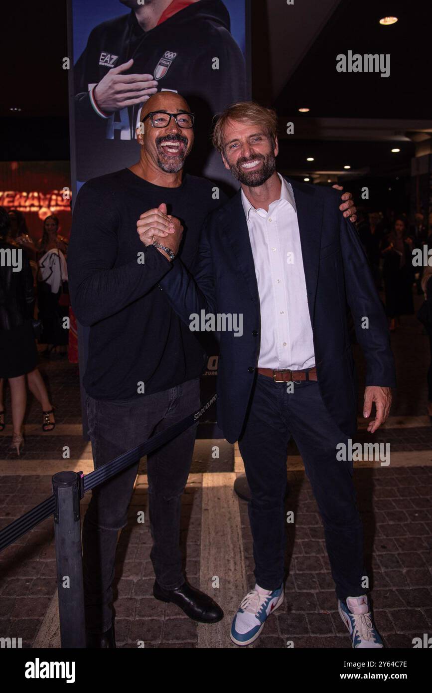 **PAS DE WEB ET DE JOURNAUX SEULEMENT POUR L'ITALIE** merveilleux le Gala des champions italiens sur la photo : Amaurys Perez avec Massimiliano Rosolino Banque D'Images