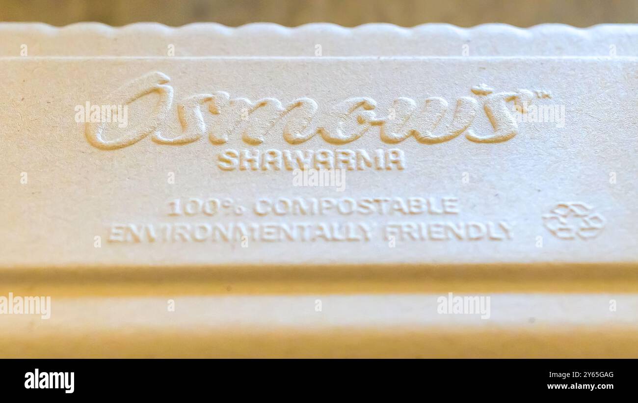 Récipient compostable d'un restaurant Osmow's. Banque D'Images