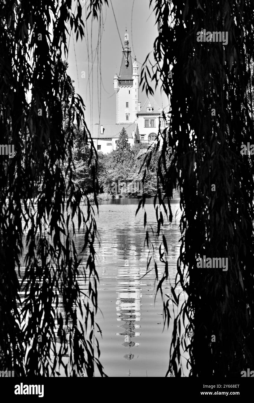 Parc et château de Pruhonice, Monument culturel national et site du patrimoine mondial de l'UNESCO, l'un des plus beaux parcs de Prague, République tchèque Banque D'Images