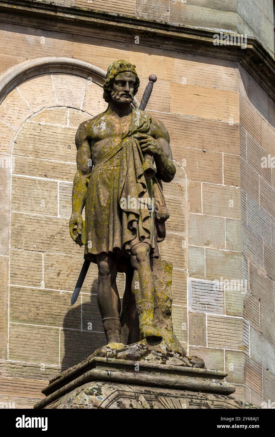 Statue de William Wallace sur le portique de l'Athenaeum à Stirling Banque D'Images