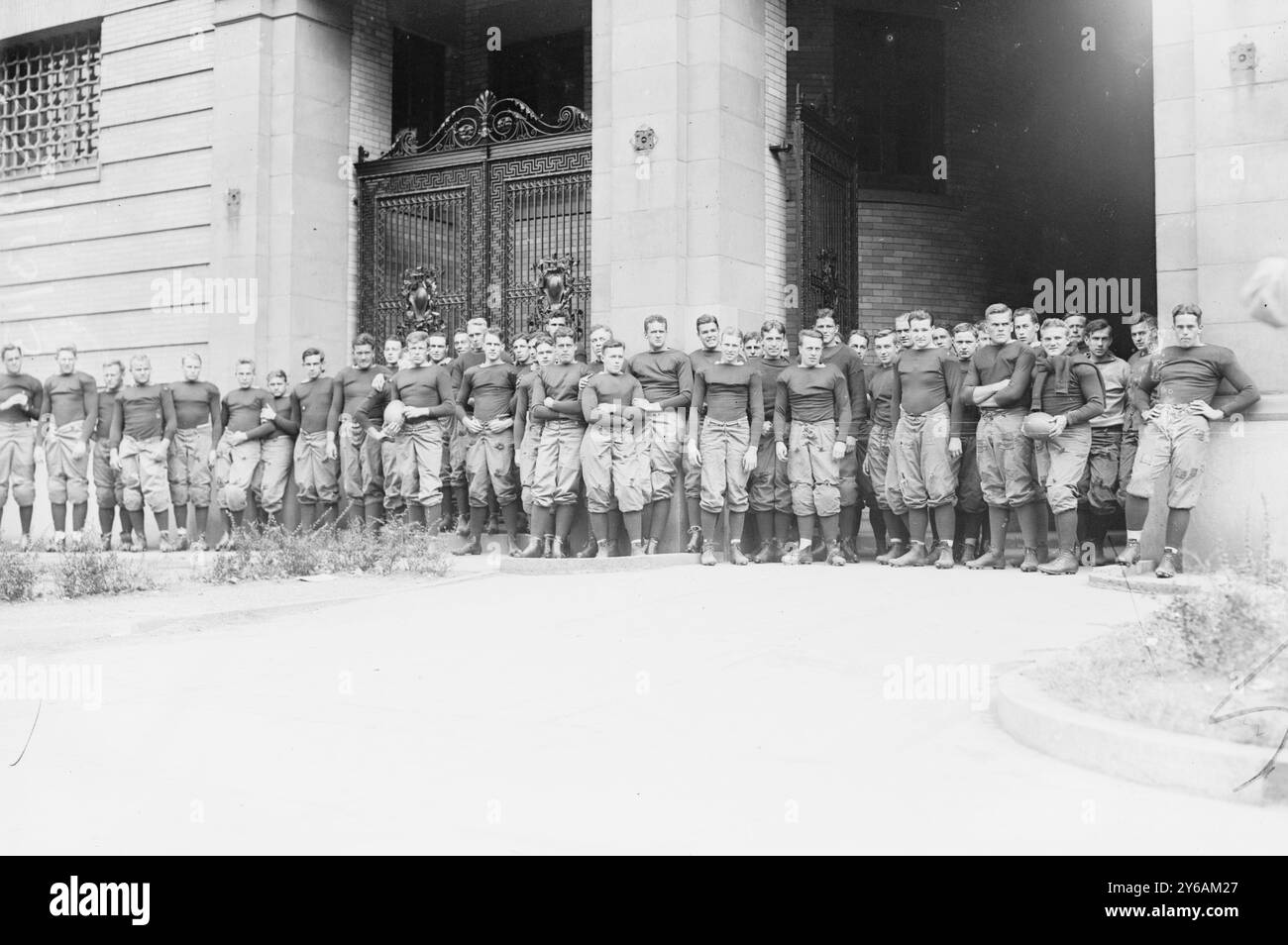 Yale Squad, 1913, 27/3/1905, négatifs verre, 1 négatif : verre; 5 x 7 pouces ou plus petit. Banque D'Images