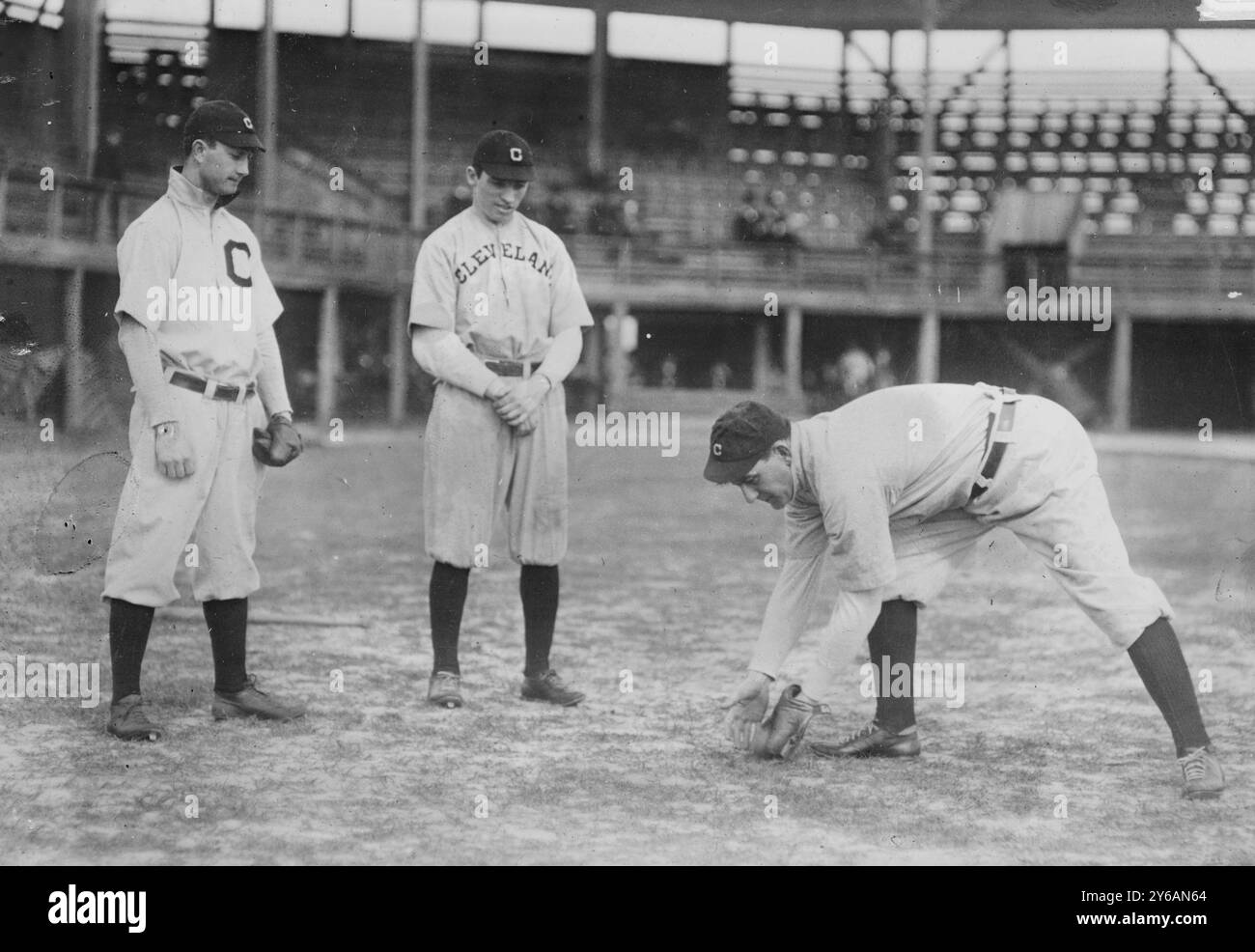 Ward McDowell, Outfield prospect, montres Nap Lajoie, Cleveland Al (baseball), 1913, négatifs en verre, 1 négatif : verre ; ou plus petit. Banque D'Images