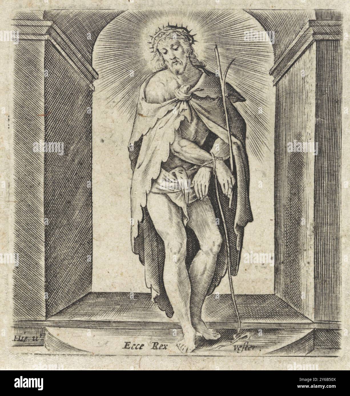 Christ comme un homme de tristesse, Ecce Rex vester (titre sur l'objet), dans une niche se tient Christ comme un homme de tristesse avec une couronne d'épines sur sa tête., imprimé, imprimeur : Hieronymus Wierix, (mentionné sur l'objet), Amsterdam, 1593, papier, gravure, typographie, hauteur, 56 mm × largeur, 54 mm Banque D'Images