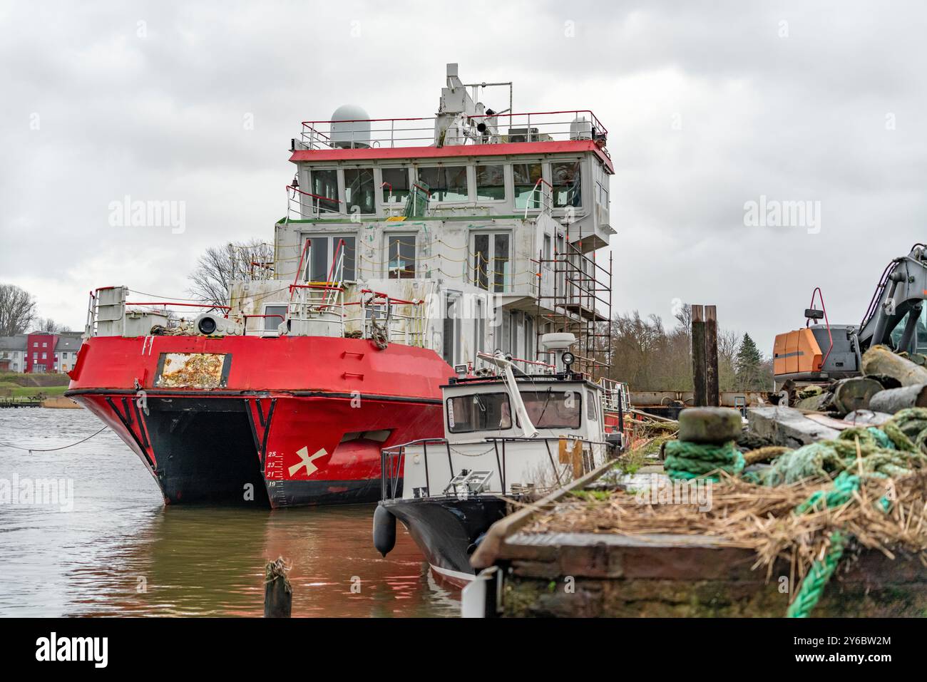 Paysage comprenant un vieux navire autour d'Arnis, la plus petite ville d'Allemagne Banque D'Images