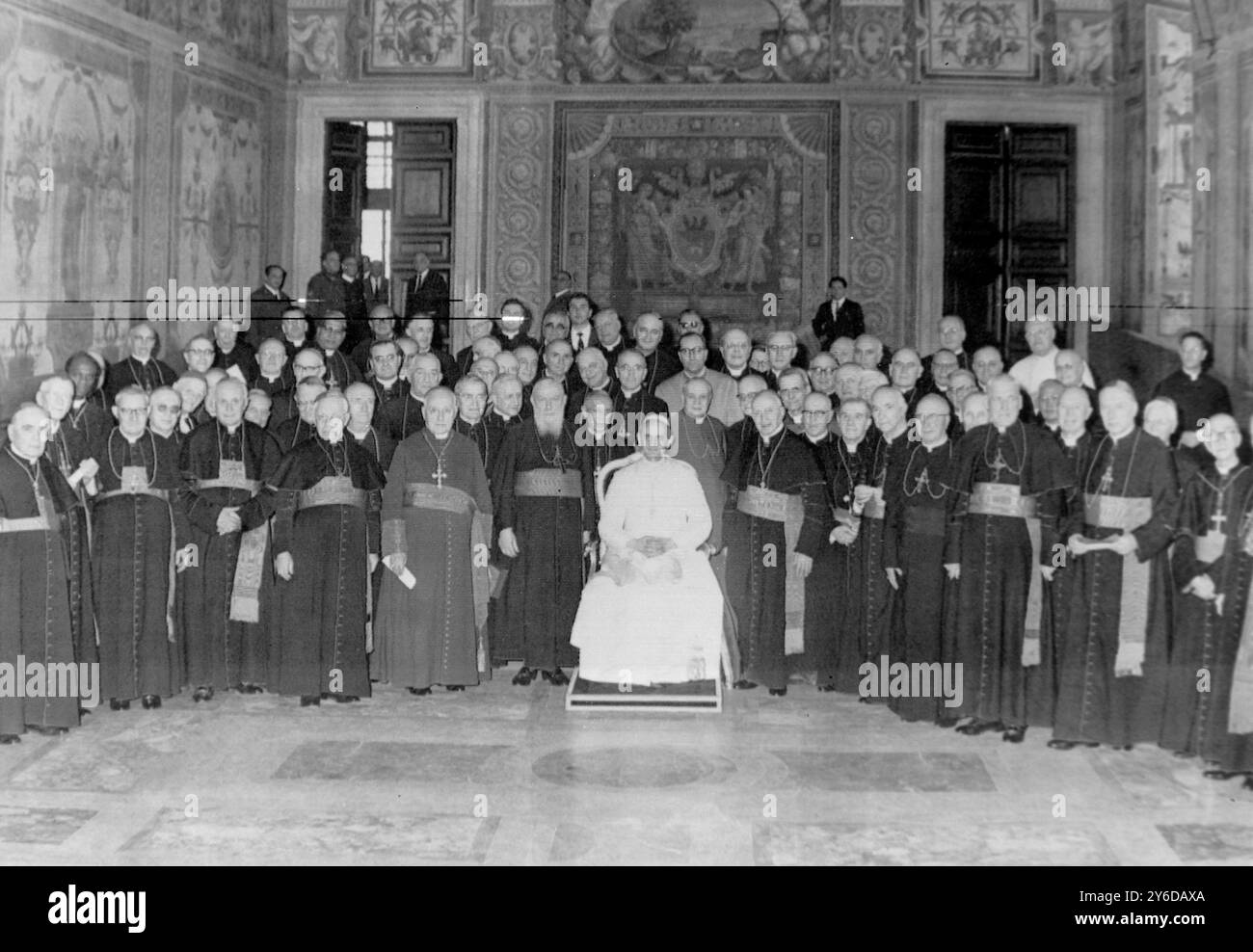 LE NOUVEAU PAPE EST LE CARDINAL GIOVANNI BATTISTA MONTINI - PAPE PAUL VI À VATICAN, ROME, ITALIE / ; 21 JUIN 1963 Banque D'Images