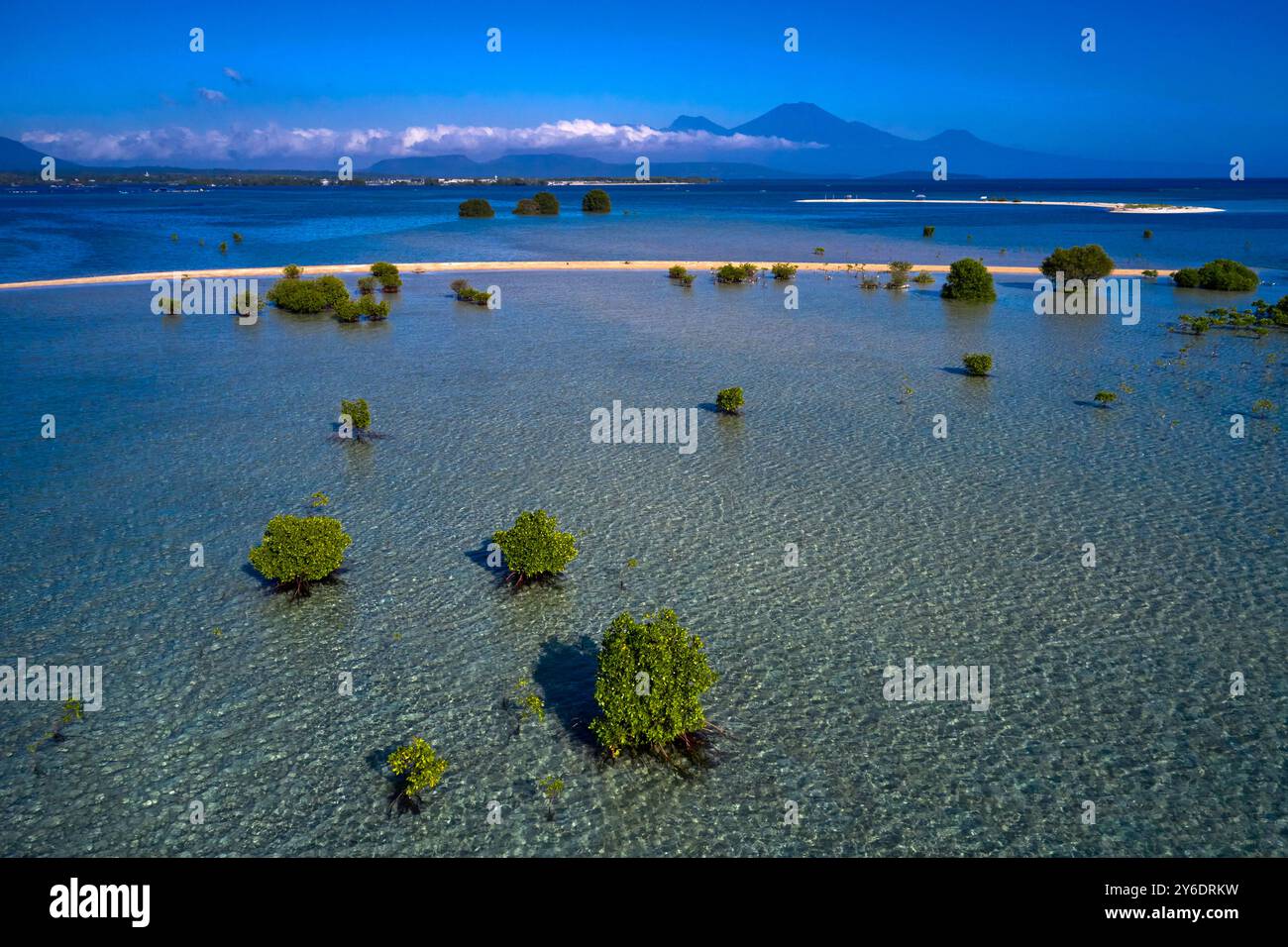 Indonésie, Bali, Gili Putih Sumberkima ou plage blanche à l'ouest de l'île Banque D'Images