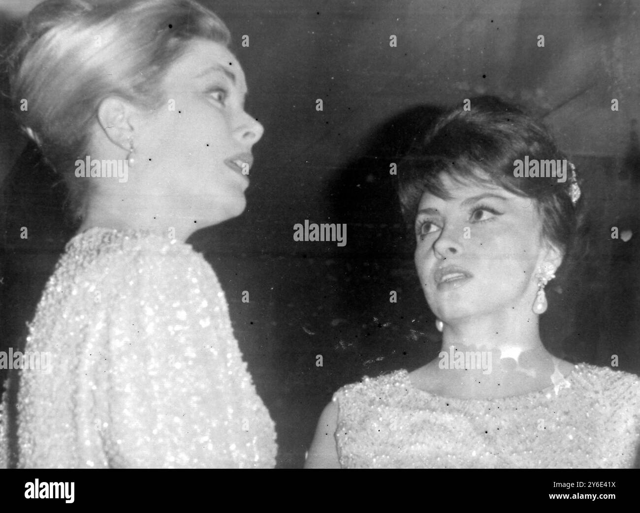 PRINCESSE GRACE ET GINA LOLLOBRIGIDA AU FESTIVAL DE MONACO ; 21 JANVIER 1963 Banque D'Images