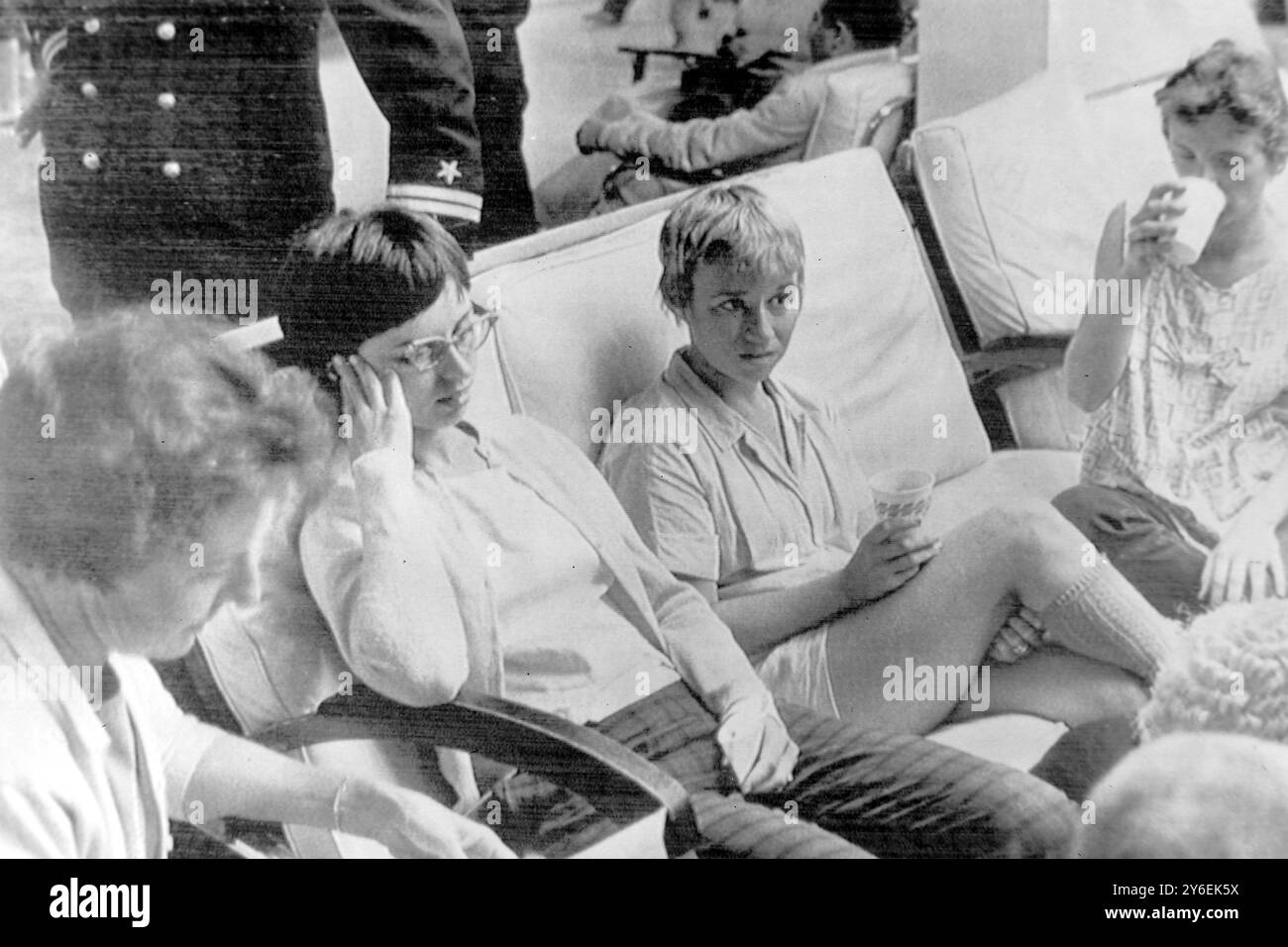 KREPELA MILES FEMMES ÉVACUÉES DE LA BASE AMÉRICAINE DE GUANTANAMO / ; 23 OCTOBRE 1962 Banque D'Images