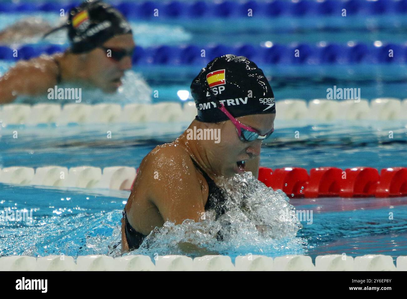 Anastasiya DMYTRIV DMYTRIV (SB8) d'Espagne dans le para natation féminine 100m brasse - manches SB8 à la Défense Arena, Paris, France aux Jeux paralympiques de 2024. Banque D'Images