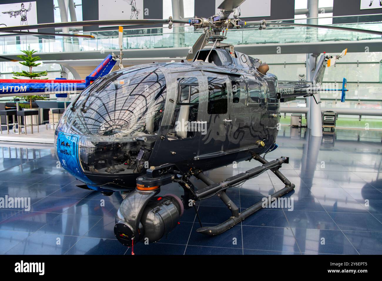 Hélicoptère BO-105 S Media au hangar 7 à Salzbourg, Autriche Banque D'Images