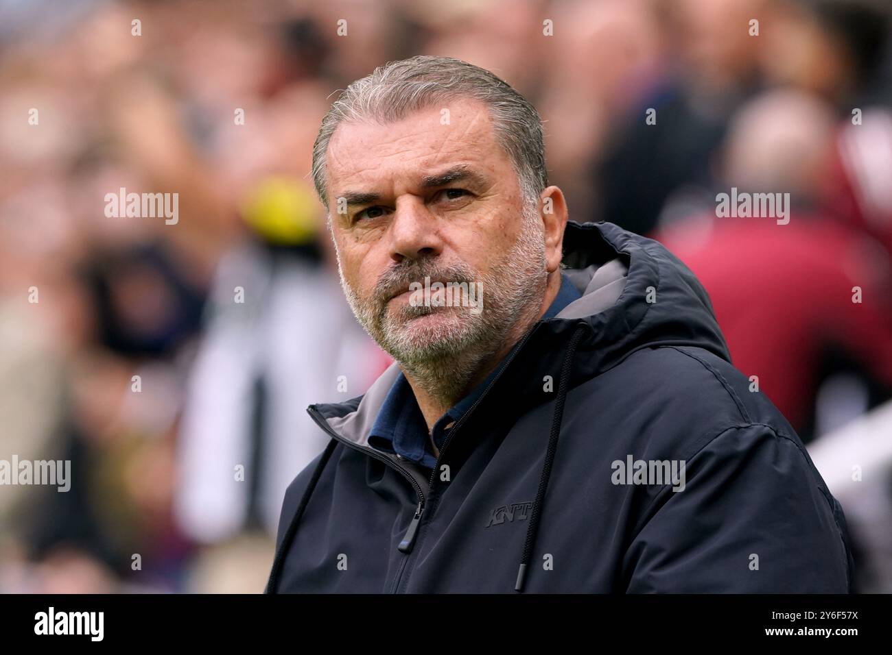 Photo du dossier datée du 01/09/24 de l'entraîneur de Tottenham Ange Postecoglou, qui a insisté sur le calendrier croissant du football doit être abordé. Date d'émission : mercredi 25 septembre 2024. Banque D'Images