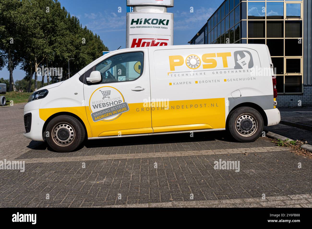 Post technique vente en gros Citroen Jumpy van Banque D'Images