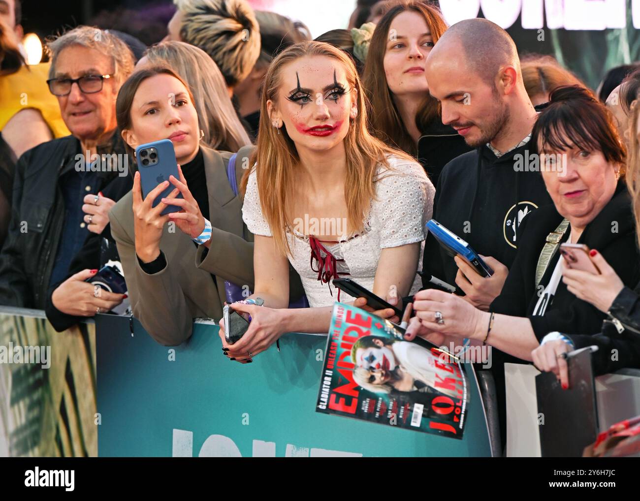 LONDRES, ROYAUME-UNI. 25 septembre 2024. Joker : folie à deux première britannique au Cineworld Leicester Square à Londres, Royaume-Uni. (Photo de 李世惠/Voir Li/Picture Capital) crédit : Voir Li/Picture Capital/Alamy Live News Banque D'Images