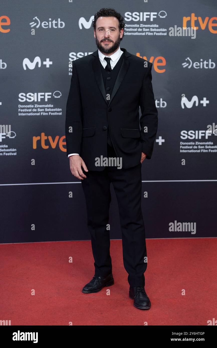 Diego Lerman a assisté à la première de Red Carpet Modi El Hombre que Amaba los Platos Voladores lors du 72e Festival international du film de San Sebastian au Palais Kursaal le 24 septembre 2024 à Donostia / San Sebastian, Espagne. Banque D'Images