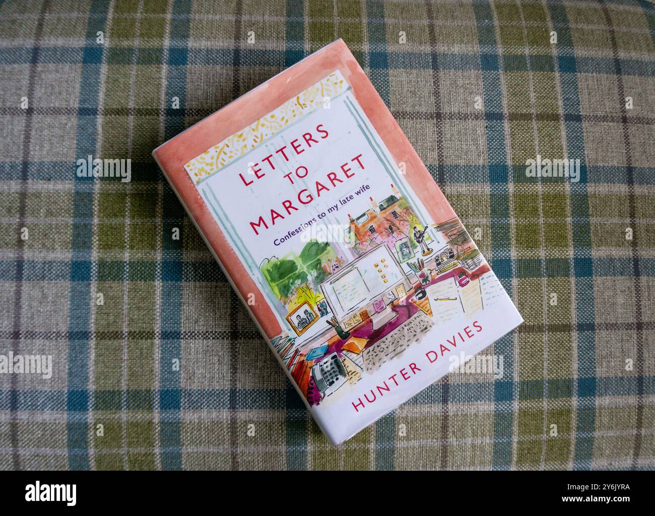 Photographie d'un livre relié intitulé Letters to Margaret par l'auteur Hunter Davies. Banque D'Images
