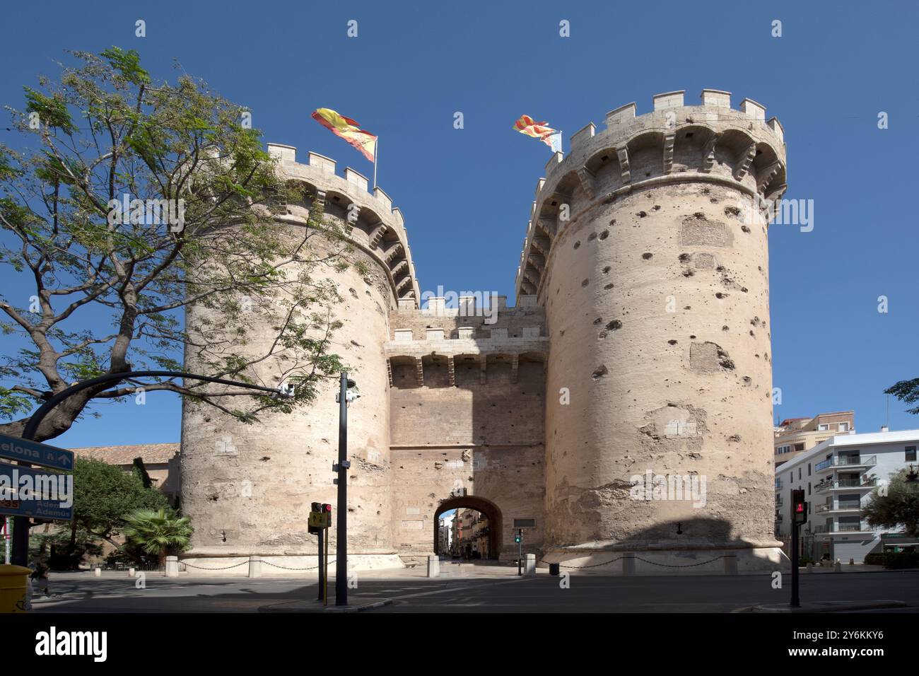 Tours Serrano - Torres de Serranos - au. Les tours sont situées sur la Plaza de los Fueros à Valence, en Espagne Banque D'Images