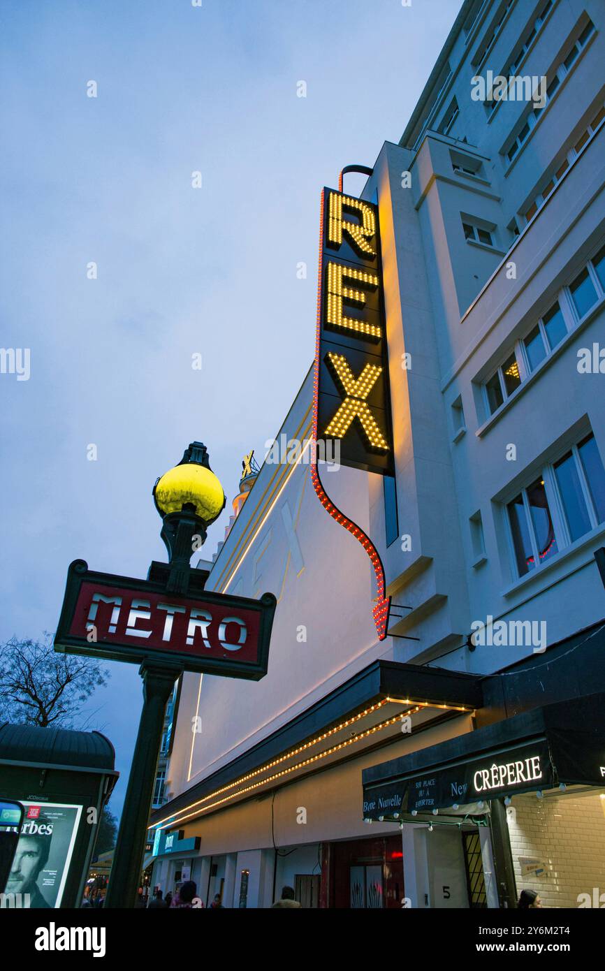 France, Paris, 75, 2ème arrondissement, boulevard Poissonnière, cinéma le Grand Rex. Banque D'Images
