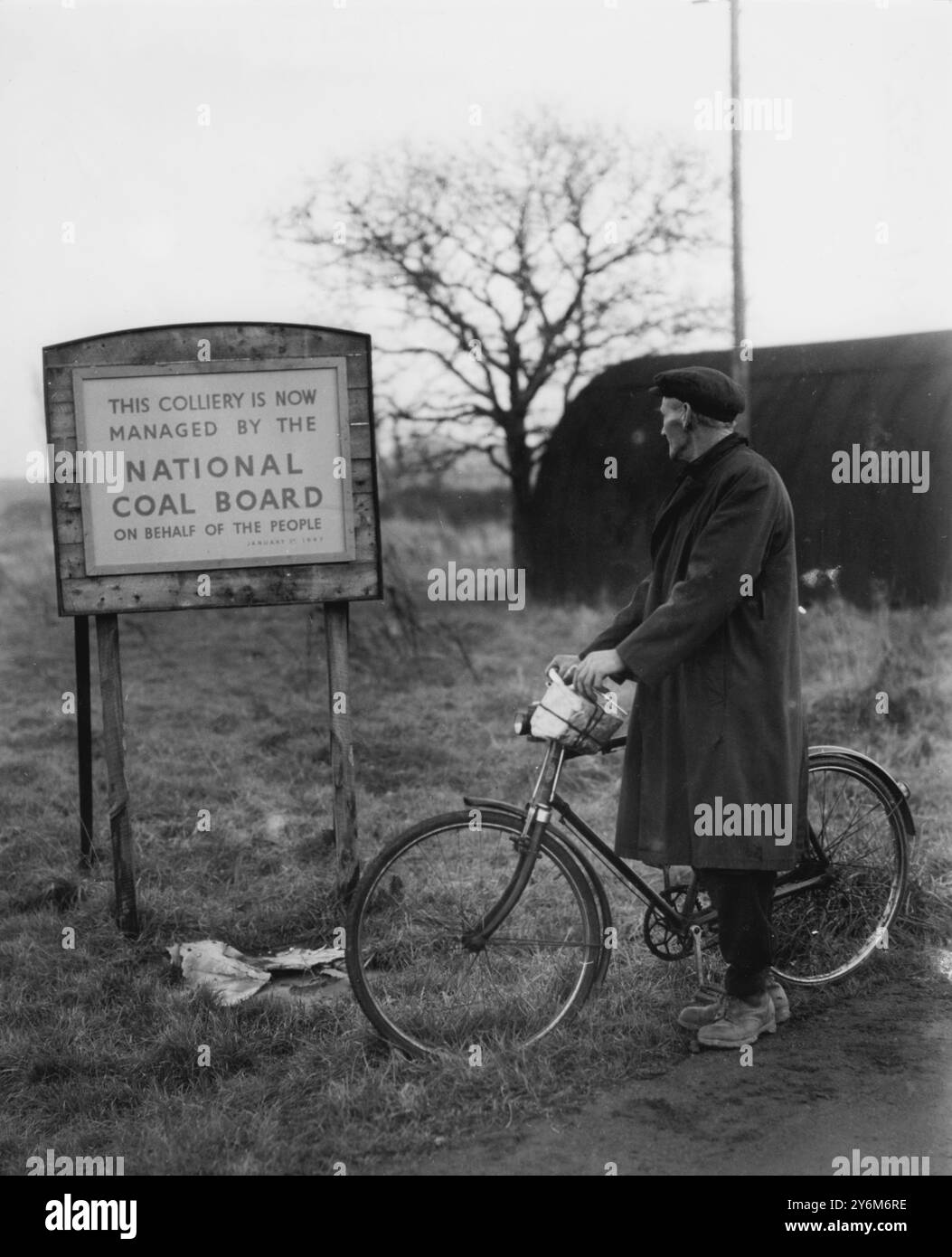 Nationalisation du charbon 1947 cette mine de charbon est maintenant gérée par le National Coal Board au nom du peuple Banque D'Images