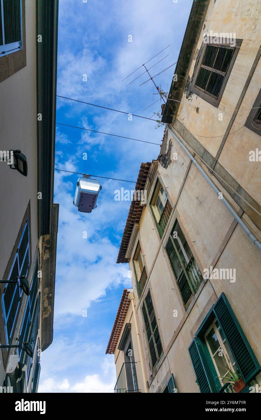 Portugal, île de Madère, Funchal, téléphérique reliant la ville basse au jardin tropical Banque D'Images