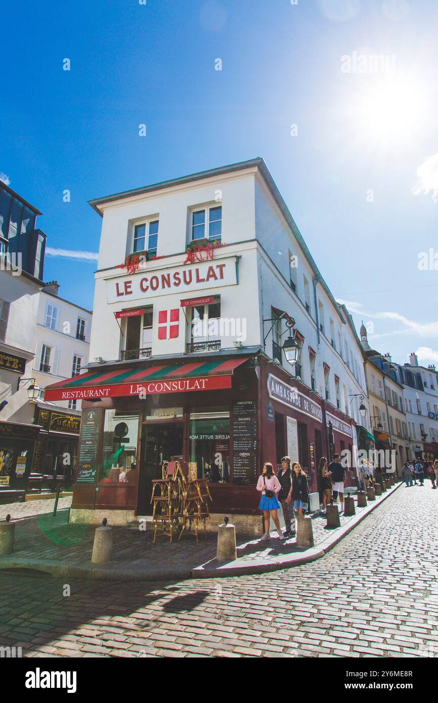 France, Paris, le consulat, restaurant à Montmartre Banque D'Images