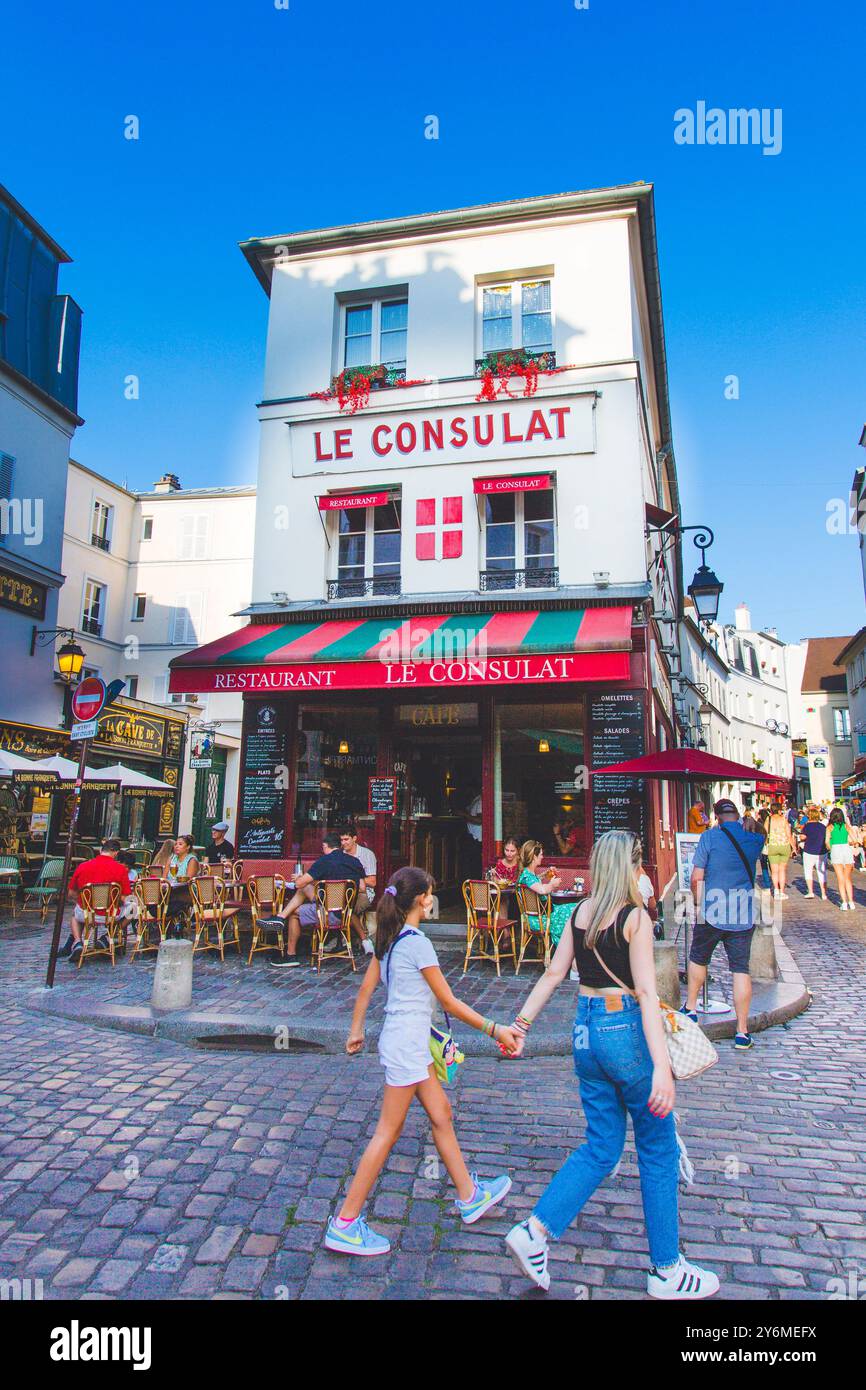 France, Paris, le consulat, restaurant à Montmartre Banque D'Images