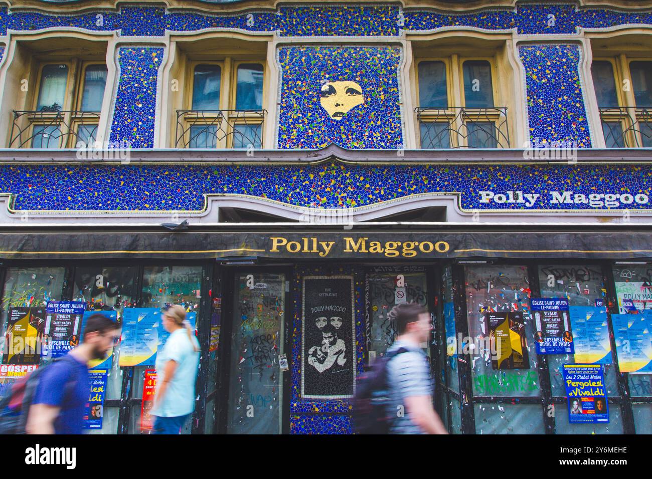 France, Paris, 5ème arrondissement, façade, art nouveau du bar Polly Maggoo Banque D'Images