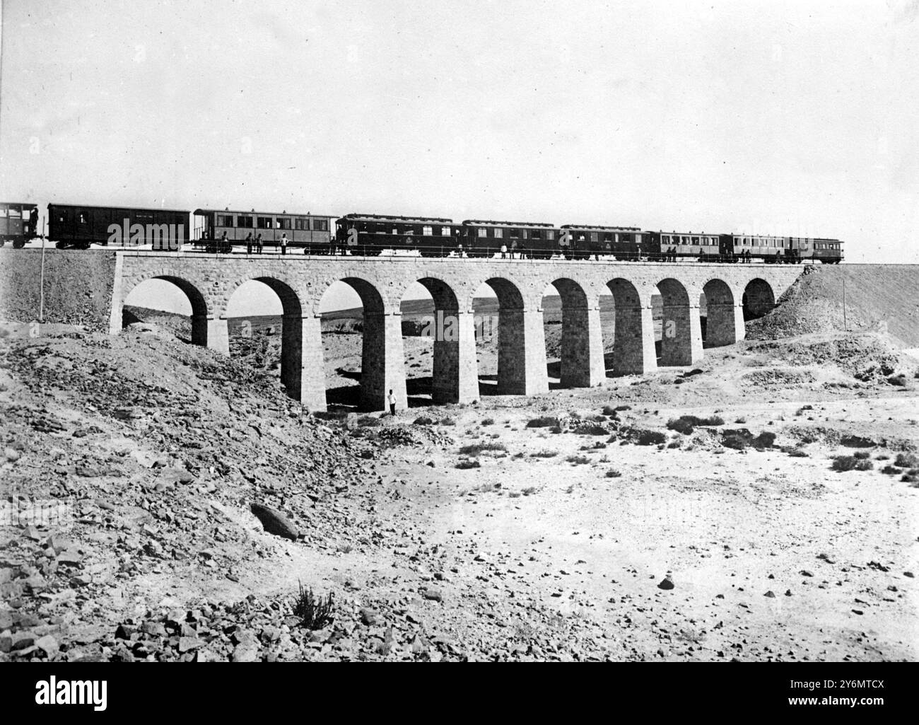 La Mecque et Médine. Pont Maan, sur le chemin de fer du Hejaz. Il n'y a pas de rivière et le pont n'est nécessaire que pour les inondations. 1925 Banque D'Images