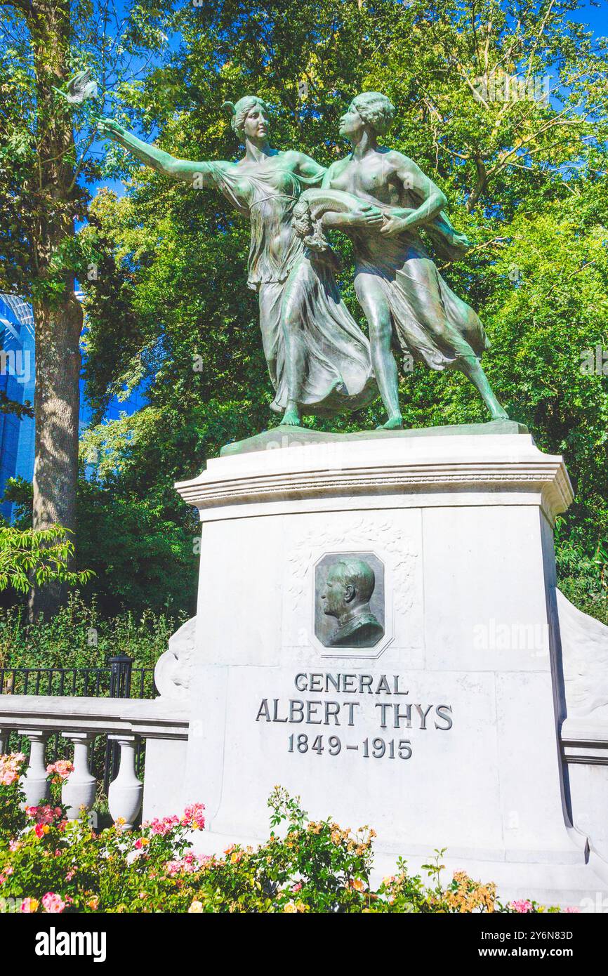 Belgique, Bruxelles, Parc du Cinquantenaire, Monument du général, Albert Thys Banque D'Images