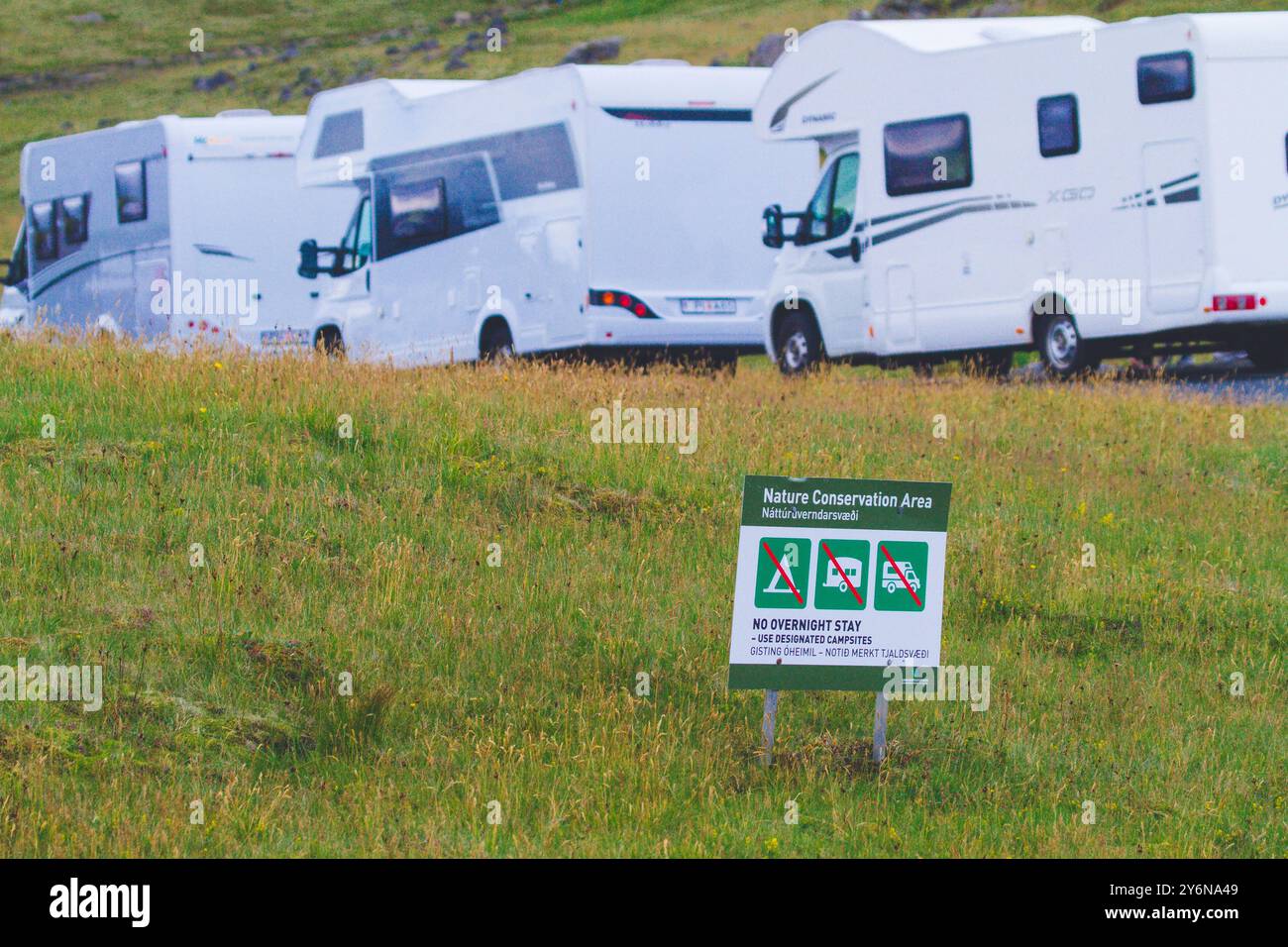 Islande, campeurs sur un site où les nuitées sont interdites Banque D'Images