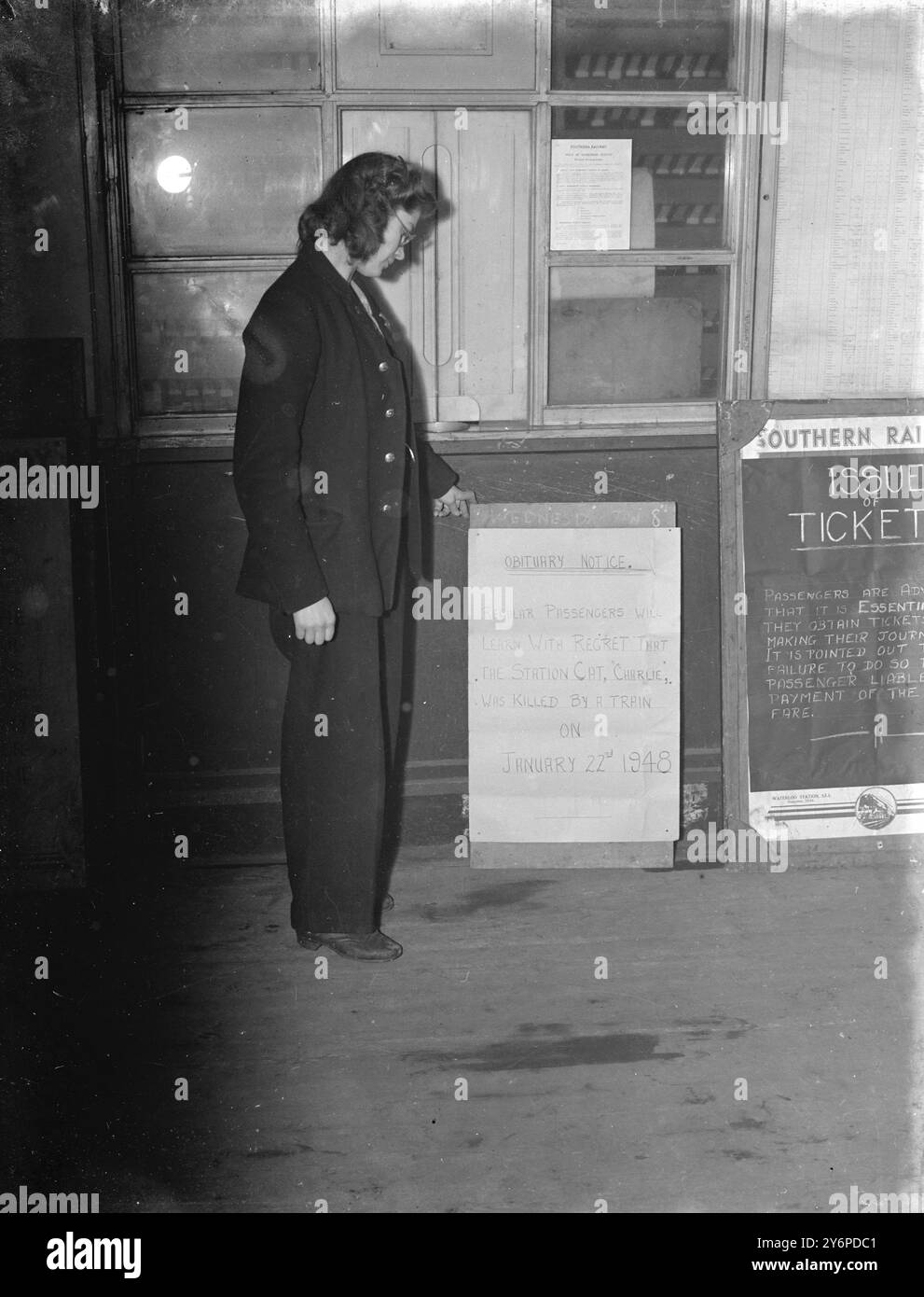 Nécrologie du chat. 22 janvier 1948 Banque D'Images