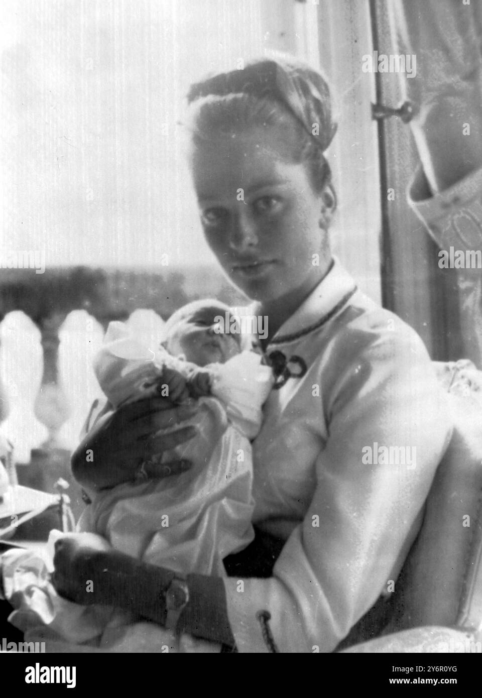 LA PRINCESSE ASTRID AVEC LA PRINCESSE PAOLA À BRUXELLES ; 20 JUIN 1962 Banque D'Images