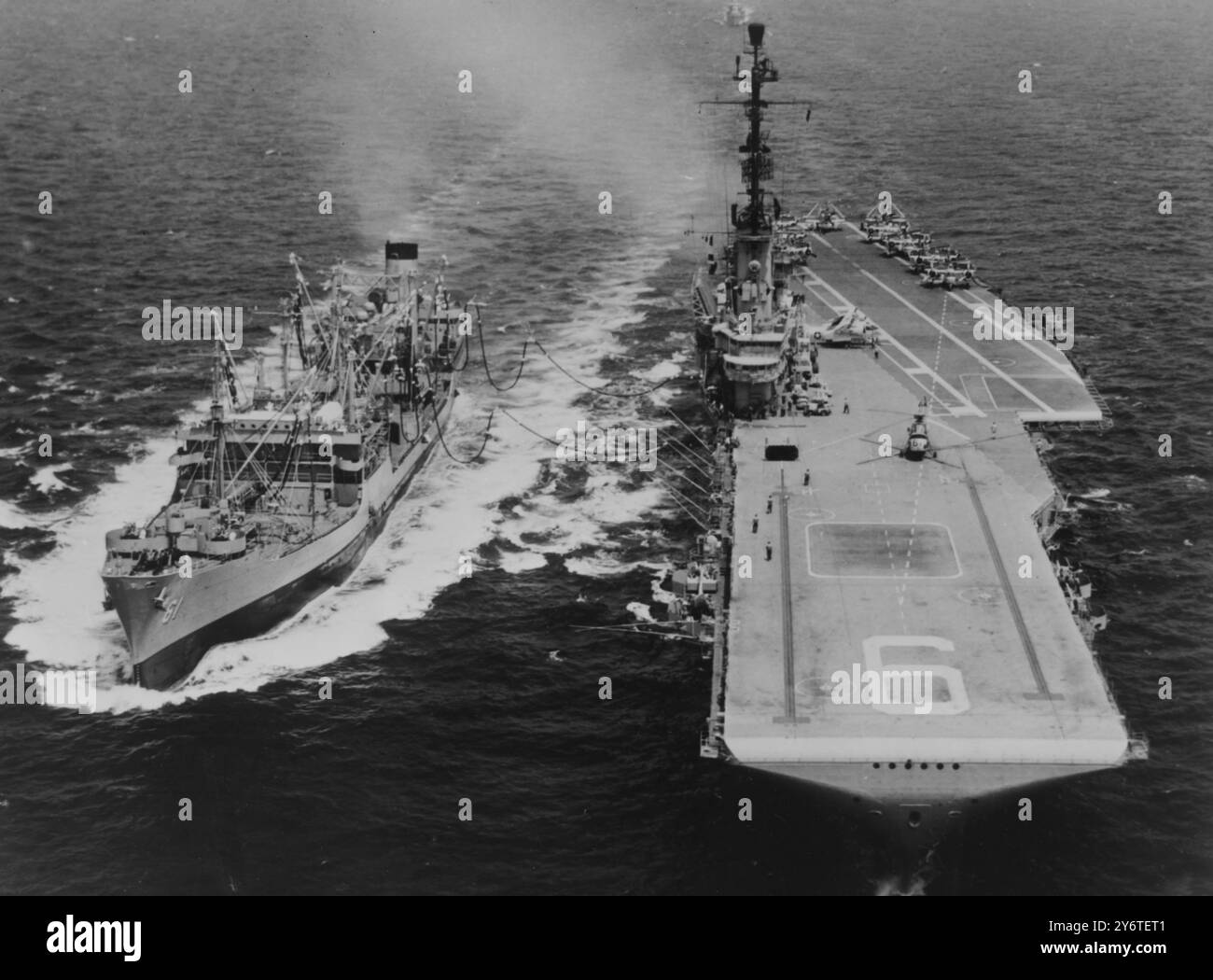 USS ESSEX CVS-9 13 NOVEMBRE 1961 Banque D'Images