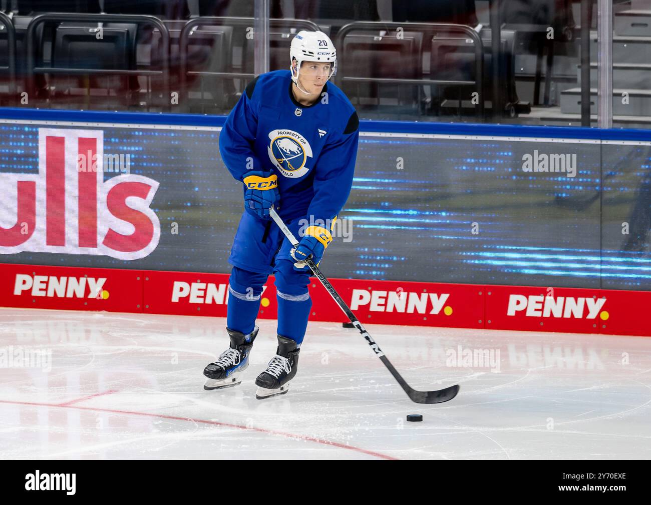 Jiri Kulich (Buffalo Sabres, no 20). GER, Red Bull Muenchen / Buffalo Sabres, Eishockey, Morning Skate sessions vor dem Grande Opening des SAP Garden, 27.09.2024. Foto : Eibner-Pressefoto/Franz Feiner Banque D'Images