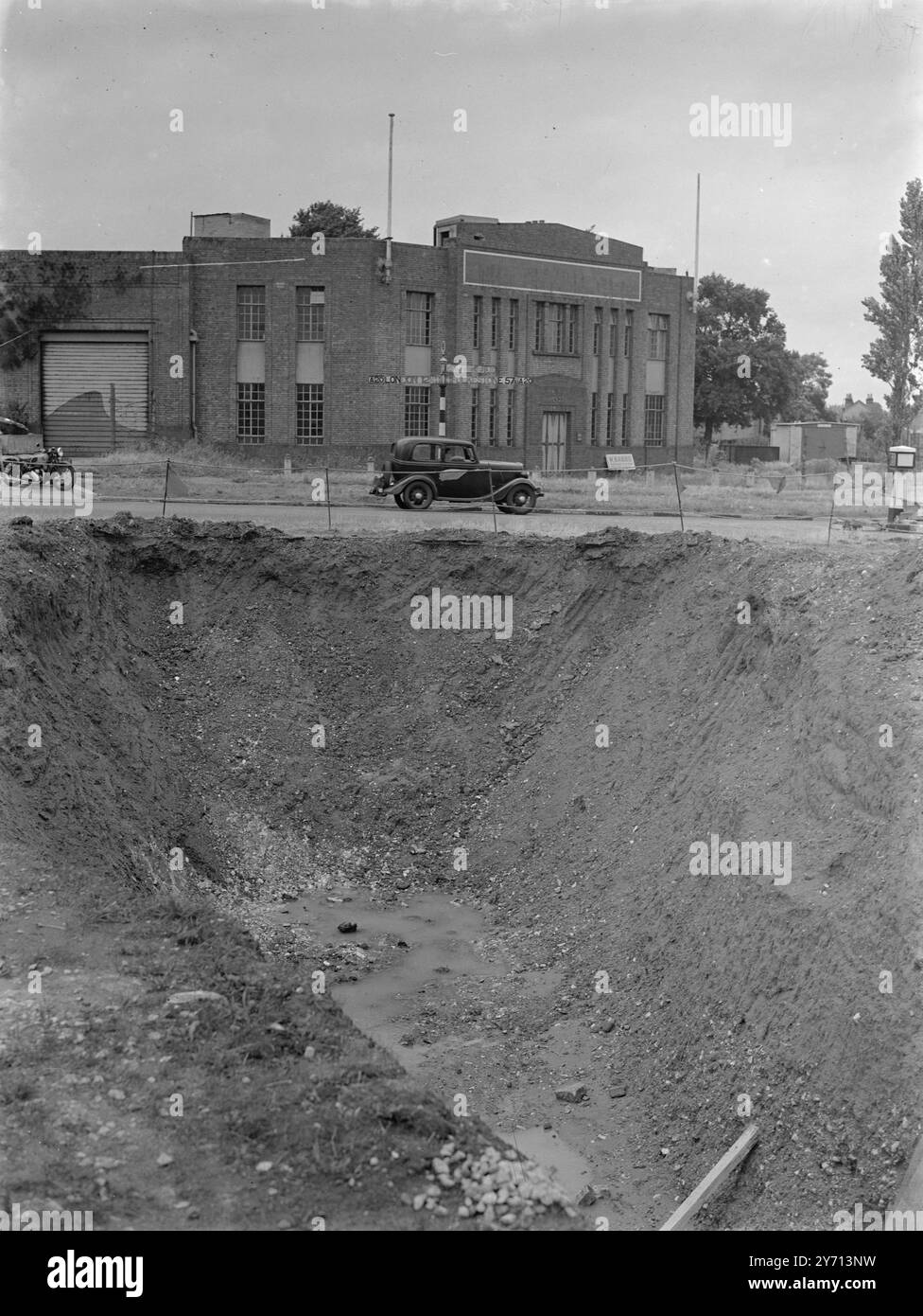 Tunnel piétonnier - Sidcup by - pass - trou de bombe . 1er janvier 1946 Banque D'Images
