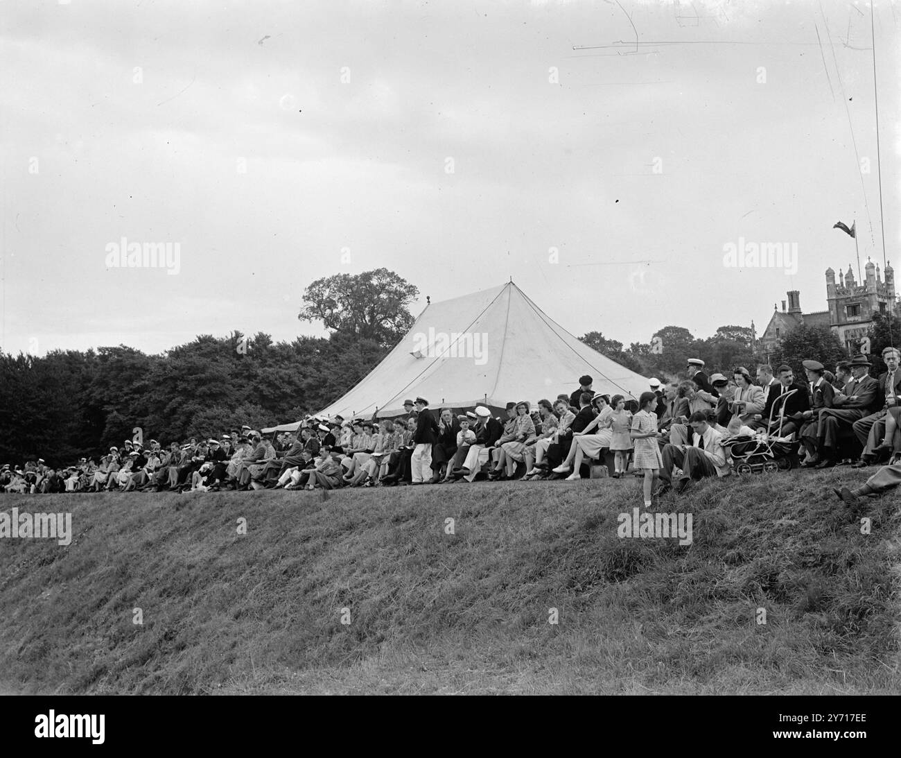 Worcester Sports - spectateurs 1er janvier 1946 Banque D'Images